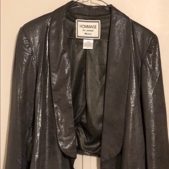 Blazer - Picture 3 of 6